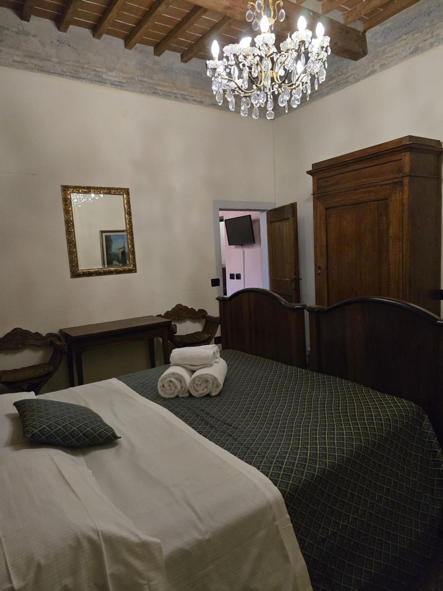 Couette-café Relais Pise