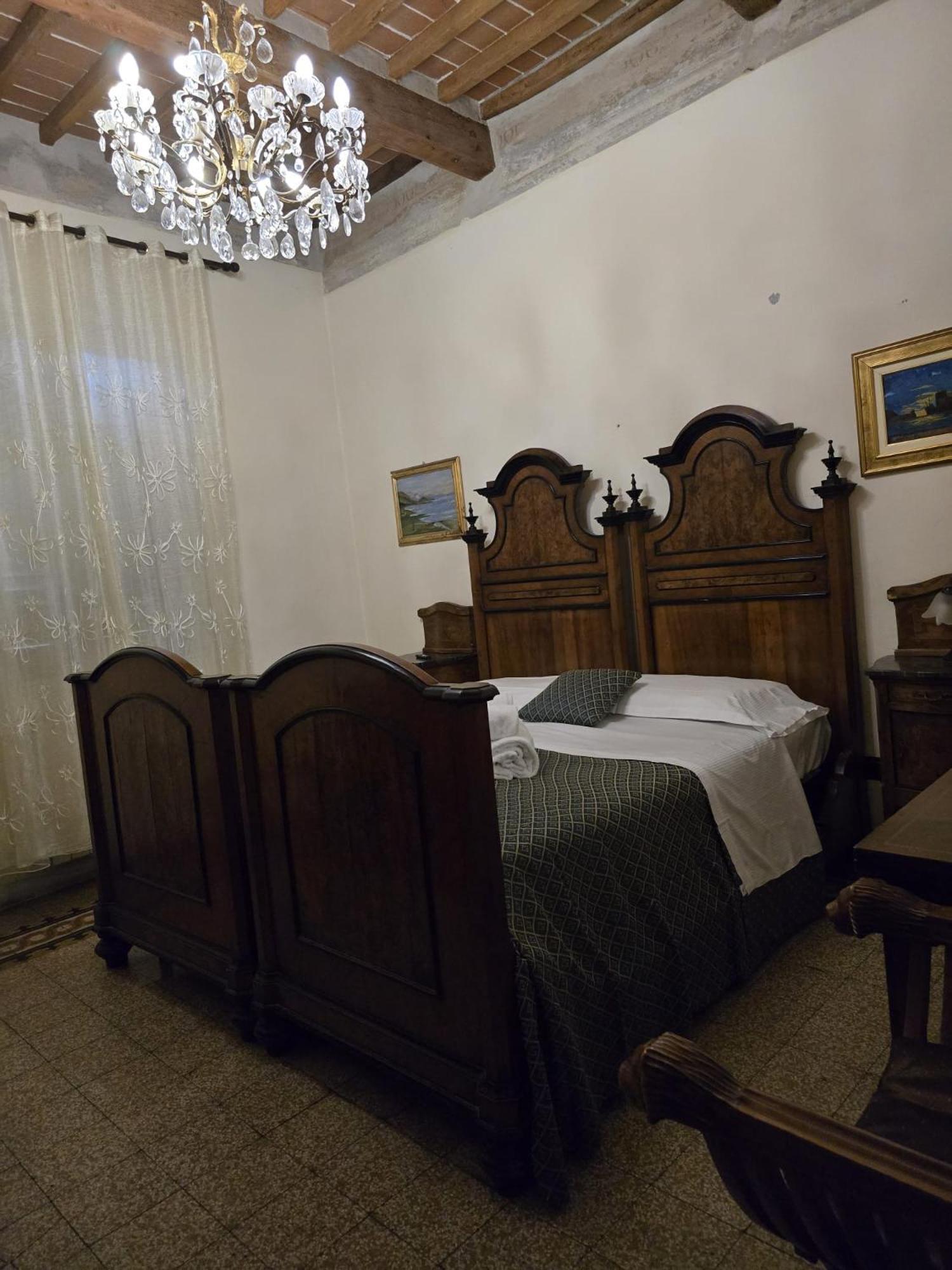 Relais * Pise